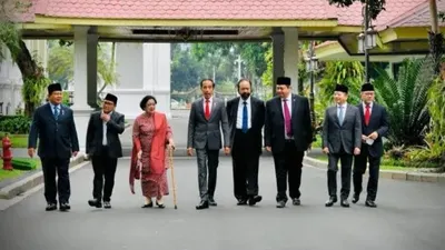 Presiden Jokowi bersama sederet Ketum Parpol