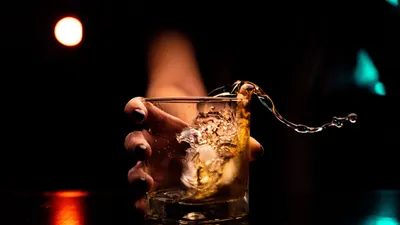 Ilustrasi minuman keras oplosan yang tewaskan pelajar di Makasar