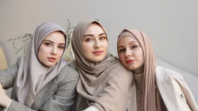 Ilustrasi looks Korean hijab.