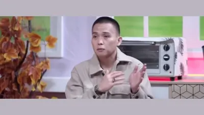 Artis Inisial R yang Nikah dengan Penyanyi Diramalkan Hard Gumay akan Kecelakaan di 2022