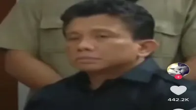 Ekspresi Ferdy Sambo saat persidangan Jadi Sorotan