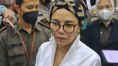 Tak Disangka! Hakim Ikut Pertandingan Tenis hingga Tunda Sidang Nikita Mirzani Selama 2 Pekan