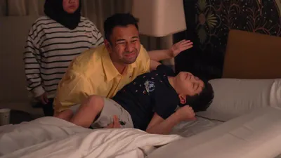Raffi Ahmad dikejutkan dengan perkataan Rafathar yang ingin mempunyai adik laki-laki agar bisa main hingga bertengkar.