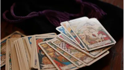 Ramalan Tarot Besok Jumat 26 Agustus 2022: Leo Rencanakan Masa Depan, Aquarius Tak Punya Waktu untuk Drama