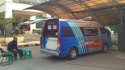 Ilustrasi layanan samsat keliling.