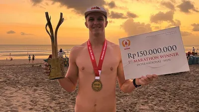 Pelari asing Jack Ahearn juarai Indonesia International Marathon 2022 dalam kategori marathon pria.