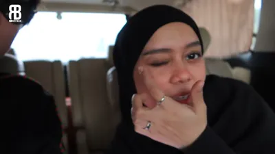 Emosi Akibat Ketahuan Selingkuh, Rizky Billar Tega Cekik dan Banting Lesti Kejora ke Kasur