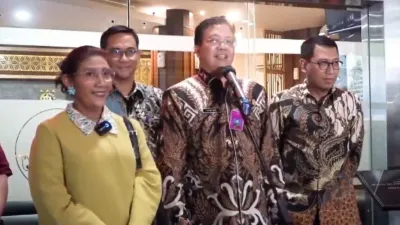 Mantan Menteri KKP Susi Pudjiastuti dipanggil Kejagung untuk dimintai keterangan terkait korupsi impor garam