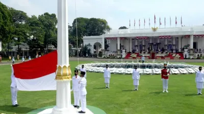 Mulai 16.40WIB, Link Live Streaming Upacara Penurunan Bendera 17 Agustus 2022 di Istana Negara, Klik di Sini!
