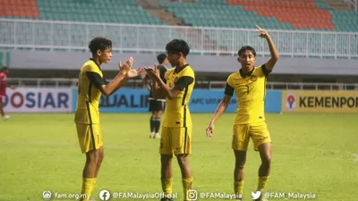 Timnas Malaysia berhasil menjadi berkuasa dalam grup B, Timnas Indonesia menjadi runner-up.