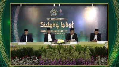 Suasana telekonferens hasil sidang isbat penetapan awal 1 Zulhijjah 1443 H. Pemerintah secara resmi telah menetapkan 1 Zulhijjah 1443 Hijriah jatuh pada Juni 2022, sehingga Hari Raya Idul Adha jatuh pada 10 Juli 2022.