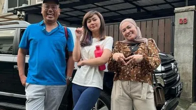Terpopuler! Namanya Dibawa-bawa Terkait Masalah RD, Uya Kuya Sentil Denise Chariesta dan Sebut Sudah Kelewatan