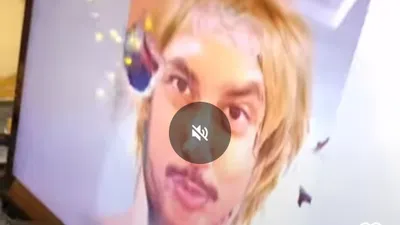 Konten selebgram Mamang Osa yang membongkar 'wajah asli' hacker Bjorka.