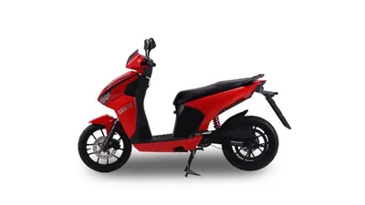 Tak Perlu Ragu Berkendara Pakai Motor Listrik, Intip Yuk Kelebihan Motor Listrik untuk Kamu
