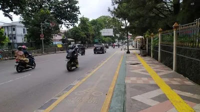 Pemerintah Kota (Pemkot) Bogor berencana bakal membangun jalur sepeda permanen, di sejumlah ruas jalan protokol di Kota Bogor.