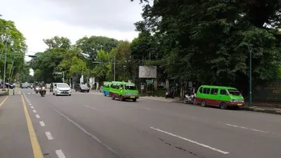 Kondisi terkini arus lalulintas di seputaran Sistem Satu Arah (SSA) atau Kebun Raya Bogo/ Yogi Faisal