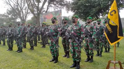 Forkopimda Kota Bogor saat melepas 400 pasukan setan yang akan bertugas di Papua/ Yogi Faisal
