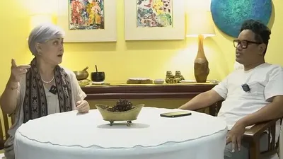 Irma Hutabarat berbincang dengan Uya Kuya singgung kasus kematian Yosua.