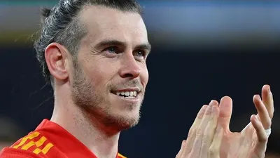 Gareth Bale cek gol penali di pertandingan Amerika vs Wales.