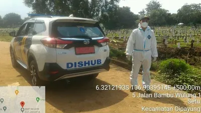 Mobil dinas Sudinhub Jaktim jadi ambulans pengangkut jenazah/dok: Kominfotik Jaktim