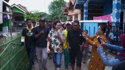 Artis Dul Jaelani dikenal publik sebagai penyanyi sekaligus pencipta lagu, kini menjadi calon bupati Bekasi 2024.