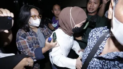 Lesti Kejora Temui Rizky Billar di Kantor Polisi, Diduga akan Cabut Laporan, Warganet Merasa Kena Prank!