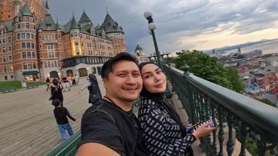  Arie Untung dan istrinya  Fenita Arie /Instagram@ariekuntung