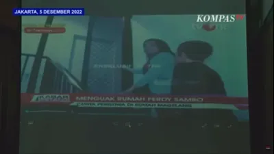 Kuasa Hukum Bharada E Cecar Bripka RR Soal Putri Candrawathi di Lantai Tiga, Ricky: Area-area Pribadi....