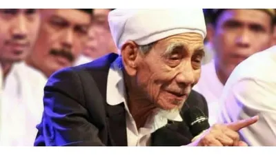 Nasihat Mbah Moen Agar Pekerjaan Berkah, Wajib Menjaga 5 Perkara Ini, Apa saja?