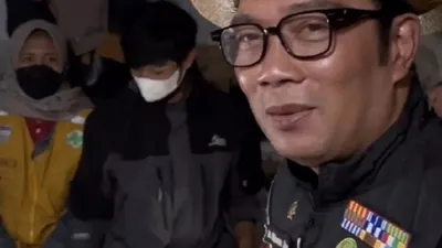 Kelahiran Bayi Di Dalam Tenda Pengungsian Gempa, Diberi Nama oleh Ridwal Kamil