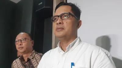 Skenario Baru! Febri Diansyah Ungkap 4 Bukti Pelecehan Seksual Putri Candrawathi, Sprei Kamar Berserakan