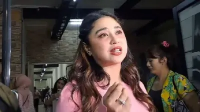 Dewi Persik Sambangi Polres Metro Jakarta Pusat untuk Laporkan Wanita yang Memfitnah Dirinya Jual Diri