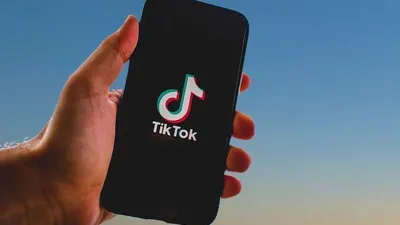 Ilustrasi tanggal 13 Oktober hari apa yang viral di TikTok.