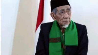Wejangan Mbah Moen Orang yang Lahir Bulan Ini Sudah Punya Dasar Jadi Orang Kaya, Bulan Apakah Itu?