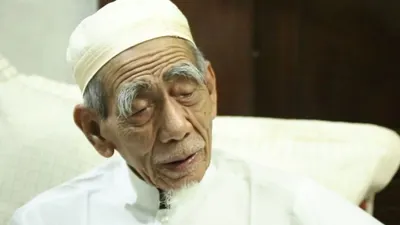 Mbah Moen 