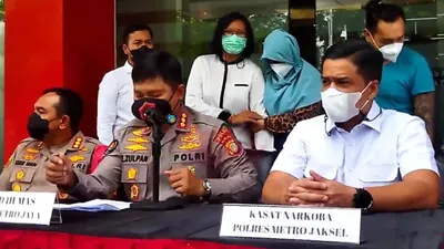 Ini Alasan Penyanyi Dangdut Velline Chu Konsumsi Narkoba