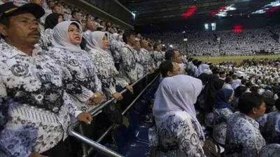  Acara puncak peringatan Hari Guru Nasional Tahun 2014 dan HUT Ke-69 Persatuan Guru Republik Indonesia (PGRI) di Istora Senayan, Jakarta, Kamis (27/11).