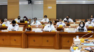 Menteri Sosial Tri Rismaharini