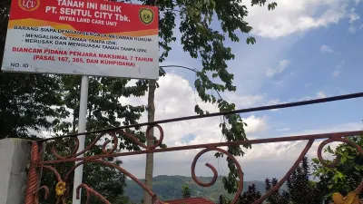 Potret lahan milik Rocky Gerung dan warga yang diduga diserobot oleh PT Sentul City. (Yogi Faisal)