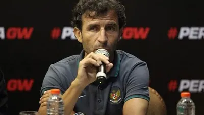 Luis Milla (PSSI FAI)