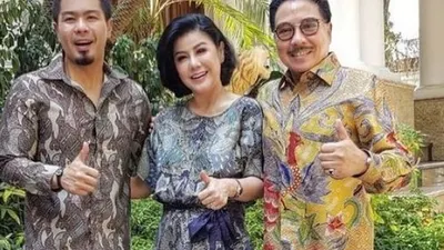 Keluarga Hotma Sitompul saat masih harmonis / Instagram