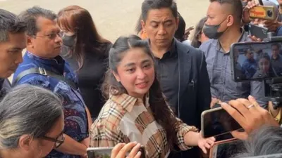 Dewi Perssik Meradang Gara-gara Ucapan Fans Leslar, Kini Laporkan Akun Ini ke Polisi