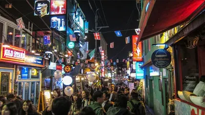  Inilah Itaewon, tempat terjadinya insiden berdarah para perayaan Halloween 