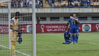 Pemain Persib Bandung berhasil bungkam RANS FC dalam laga lanjutan Liga 1 skor 2-1