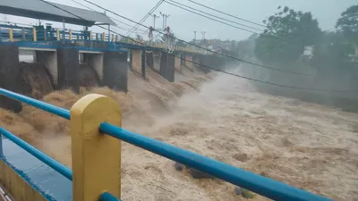 Bendungan Katulampa Siaga 3
