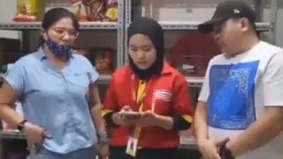 Viral di Medsos, Alfamart Tunjuk Hotman Paris Sebagai Pengacara Kasus Pencurian Coklat
