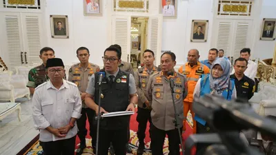 Ridwan Kamil: 88 Kali Gempa Susulan Terjadi di Cianjur, Sebagian Besar Listrik Mati
