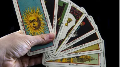 Ramalan Tarot Kamis 1 September 2022: Virgo Berselisih dengan Orang Terdekat, Pisces Selalu Istimewa