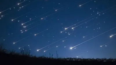 Melihat Keindahan Alam Semesta, Terjadi Fenomena Astronomi Hujan Meteor di Langit Indonesia Akhir Juli 2022. (NET)