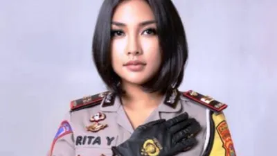 Beredar potret pernikahan polwan yang diduga Rita Yuliana